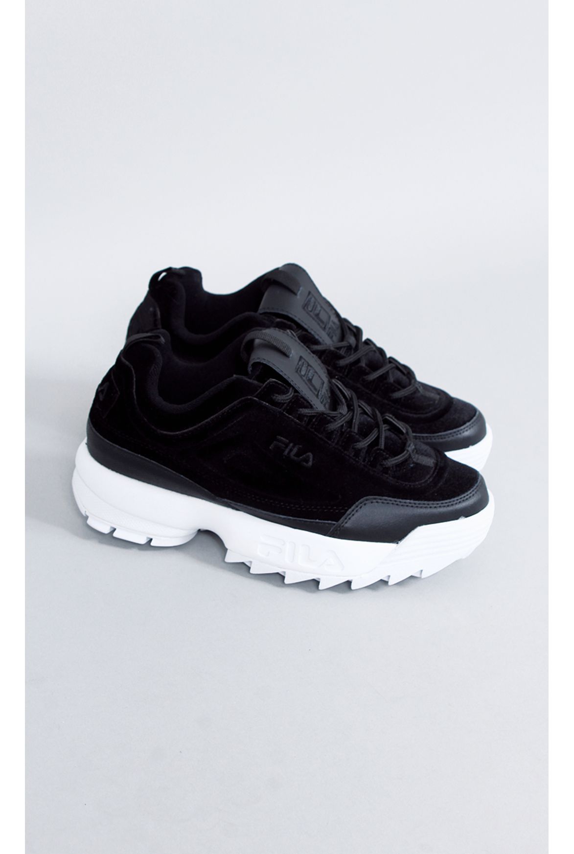 fila disruptor black velour