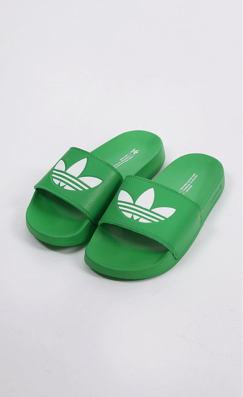 adilette verde